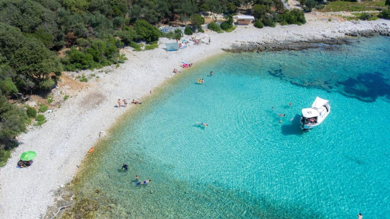 Elegant Apartment Iris Mali Lošinj Exterior foto